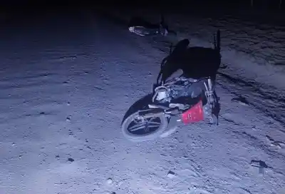 Manejaba su moto por la ruta 34 y ya no llegó al hospital: la Justicia investiga qué pasó en Gobernador Garmendia