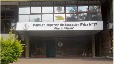 Cortaron cables, se llevaron cobre y dejaron un rastro: la pista que apareció en el ISEF