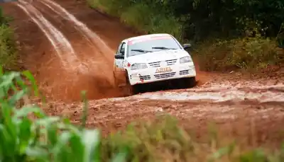 Lo dieron por afuera del rally, pero 12 días después Kevin Johnson sorprendió en Apóstoles
