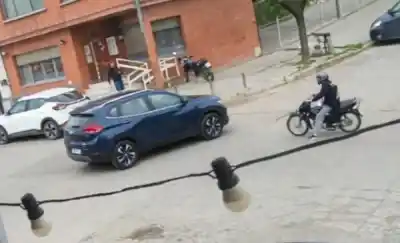 Manejaba la Tracker que atropelló a un motociclista y desapareció: lo que hizo el jueves a la tarde cambió la investigación