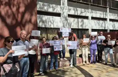38 días sin clases en San Juan: padres van a la Justicia y piden una decisión urgente