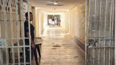 Sirenas y movimientos inusuales en el Penal de Chimbas: qué pasará este viernes