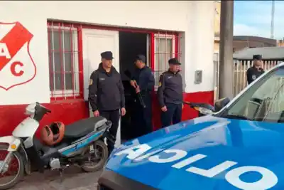 Allanaron el club de Concordia: lo que se llevaron de adentro y la reacción de "Chupa" Sosa