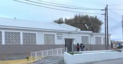 Llevó un cuchillo al colegio y dijo que lo hacía por miedo: qué encontraron después