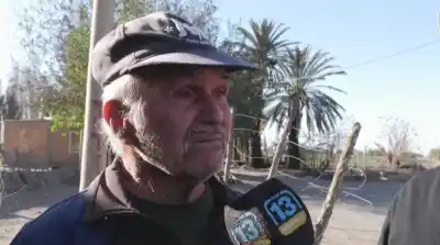 El incendio en El Medanito le dejó solo cenizas: "No me quedó nada, ni para tomarme un mate"