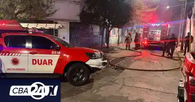 Ocho personas tuvieron que salir a las apuradas de una casa en barrio San Martín: qué encontraron los bomberos adentro