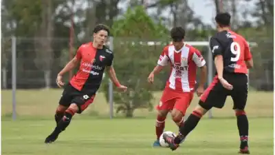 Colón y Unión se cruzan en Reserva: el detalle del clásico que nadie quiere perderse