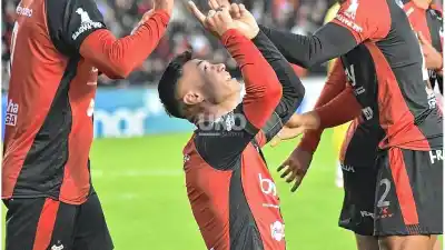 Lértora habló del objetivo de Colón y dejó un mensaje que ilusiona al hincha