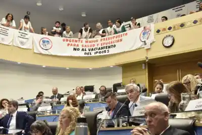 Weretilneck salió a respaldar a sus legisladores: "La patota y el escrache son inadmisibles"