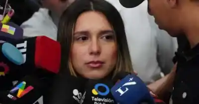 La abogada acusada de racismo en Brasil regresó al país tras pagar una fianza millonaria