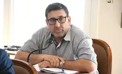 El PJ convoca al 17 de Octubre y un concejal no sabe si ir: la respuesta que lo deja sin excusas