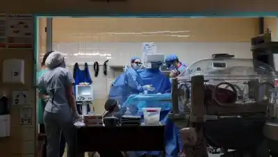 El hospital de Bariloche la operó con 1,3 kilos y evitó que la trasladen: qué tenía la beba