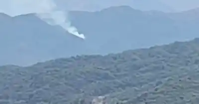 Una columna de humo cubrió los cerros de Salta y nadie sabe desde dónde sale