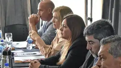 Se reunieron en El Pingo y pidieron saber qué fondos hay para la emergencia: la respuesta que esperan