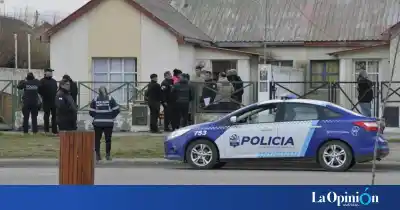 Se encerró en una casa del barrio 152 Viviendas y la policía no sabía qué había adentro