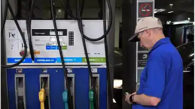 YPF se suma a la suba de la nafta: desde cuándo rige el aumento que ya aplican Shell y Axion