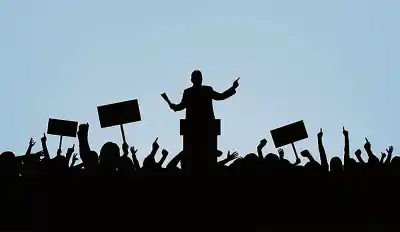 En un auditorio lleno de Misiones, la frase que dejó sin argumentos a los políticos