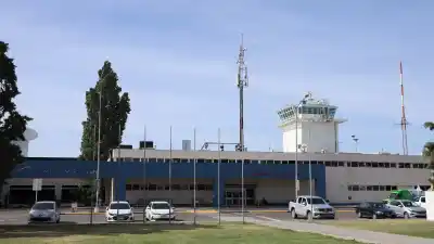 Figueroa convoca a arquitectos para el nuevo aeropuerto: aviones, trenes y una sorpresa comercial