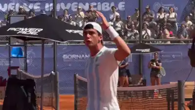Manu La Serna se quedó con la plata en dobles y ahora va por el oro: enfrente, un conocido