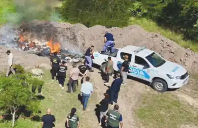 Cuatro policías acordaron su condena en la causa narcopolicías, pero uno pagará muy caro