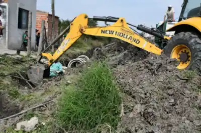 El canal que no deja limpiar y la decisión que cambia el mapa del agua en Resistencia