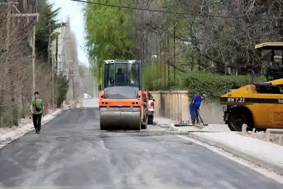Anunciaron 4,5 km de pavimento entre Neuquén y Plottier: la fecha que nadie tiene anotada