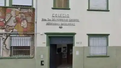 Una amenaza estremeció a un colegio de Berisso: habló de dos docentes y mostró algo en una mochila