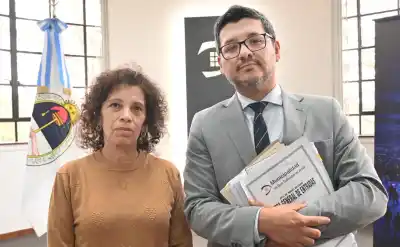 Vecinos de Villa Jardín de Reyes frenaron una antena: ahora buscan dónde esconderla