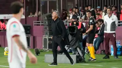 Newell's tocó fondo en Lanús, Kudelka estalló y lo que pasó después cambió todo