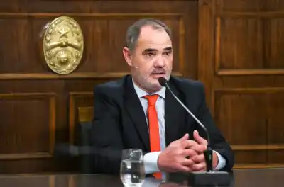 El Senado lo aprobó como fiscal auxiliar y ahora piden 4 años de prisión para él