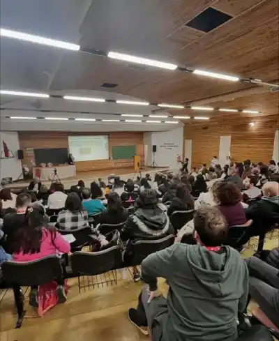 Roca se prepara para un encuentro que reunirá a cinco universidades y especialistas de todo el país