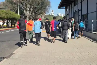 Jóvenes con causas penales armaron su propio viaje por Paraná: qué eligieron visitar