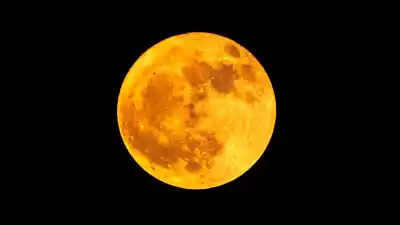 El cielo santiagueño se vistió de dorado: la postal que todos miraron anoche