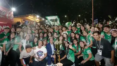Sadir cerró la FNE 2026 con una promesa que los "Loros" no van a olvidar