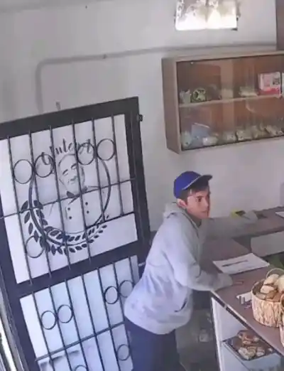 Un local de Tafí Viejo quedó filmado en pleno robo y el video terminó en las redes