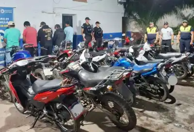 Operativo en Famaillá: las motos quedaron retenidas y los demorados no pudieron justificar su presencia