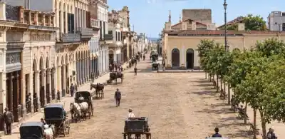 Una esquina de San Martín al 400 quedó congelada en 1870: el detalle que casi nadie conoce