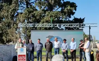 Weretilneck anunció en Choele Choel un plan que cambiará el mapa productivo de Río Negro