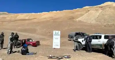 Operativo en alta montaña: detienen a extranjeros con oro y un arma
