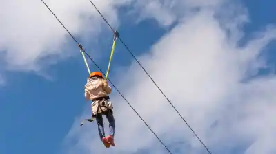 Cayó 8 metros desde una tirolesa en San Juan: lo que descubrió la Justicia sobre el dueño del parque