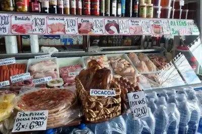 San Luis activa tres días de reintegro en alimentos: el tope que sorprendió a todos