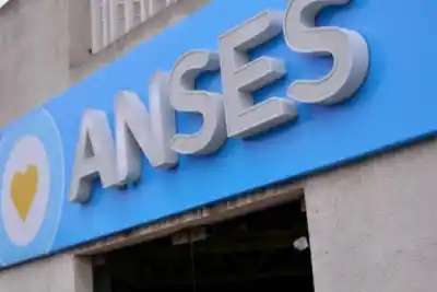 ANSES cierra los pagos del mes en Corrientes: quiénes cobran este lunes 28