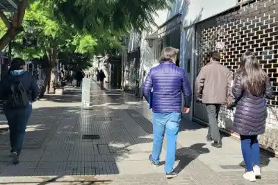 El lunes los comercios de Salta no abren: quiénes atienden igual y quiénes no