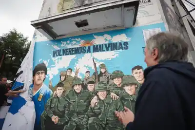 Máximo Kirchner lanzó duras críticas al Gobierno en un acto por Malvinas