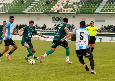 Axel Musarella firmó un triplete y Ferro de Pico no tuvo piedad: la tabla que ilusiona al Verdolaga
