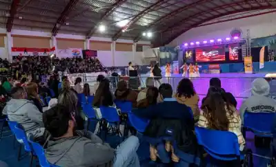 La danza se adueñó de Playa Unión: el detalle que sorprendió a todos