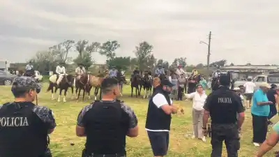La jineteada que promocionaban en redes no era lo que parecía: adentro, la policía encontró algo que lo cambió todo