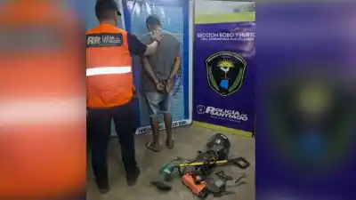 Un joven fue interceptado con un cargamento sospechoso que no pudo justificar