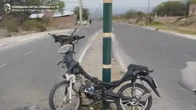 Dos motos chocaron en Pomán: tres jóvenes terminaron en el hospital zonal