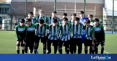 El Boxing no tuvo piedad: goleada 6-1 y boleto asegurado para la próxima ronda